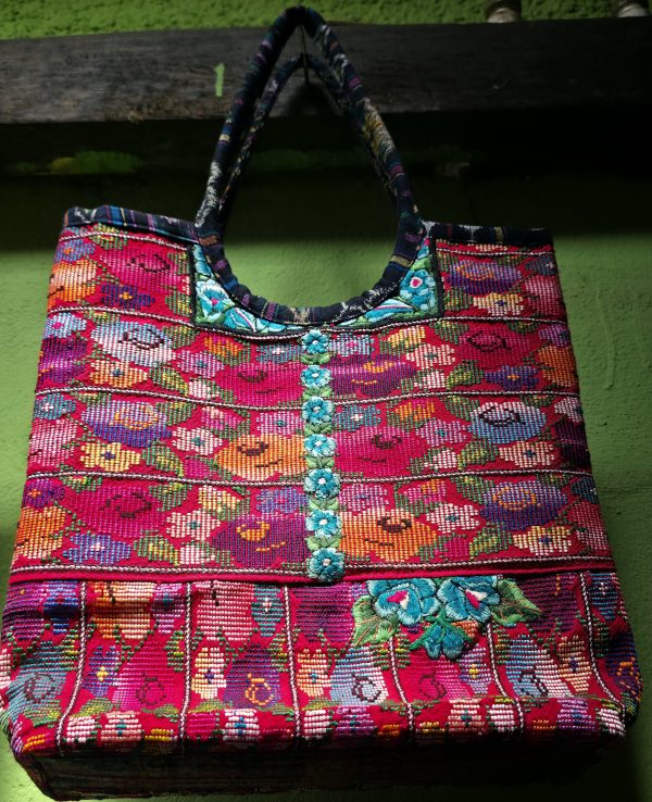 Bolsa grande bordado